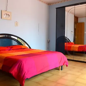 https://le-tre-rose-di-maria-pedara.sicilyhotelsitaly.net